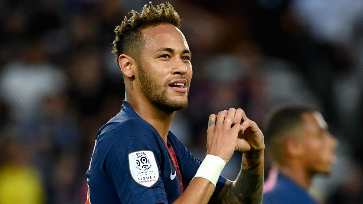 Plątanina między Neymar i Barceloną